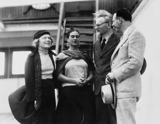 Léon Trotski avec son épouse Natalia Sedova et l
