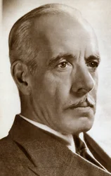 Lewis Stone, acteur américain, 1933