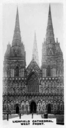 Cathédrale de Lichfield, façade ouest, Staffordshire, vers 1920