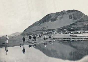 Llanfairechan - Le village et la montagne Penmaenmawr, 1895