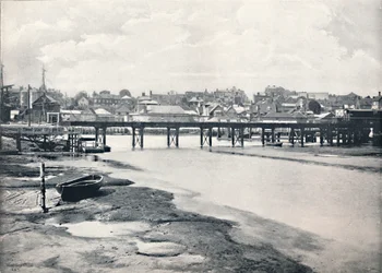 Lymington - Le Pont et la Ville, depuis la rivière, 1895
