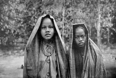 Filles malaises, Sumatra, Indonésie