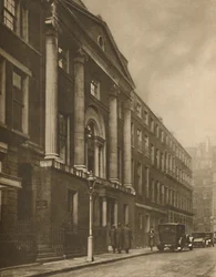 Manoir construit par les frères Adam pour la Royal Society of Arts, c1935