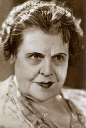 Marie Dressler, actrice canadienne, 1933