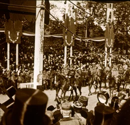 Maréchal Ferdinand Foch et Général Joseph Joffre pendant le défilé de la victoire, Paris, France