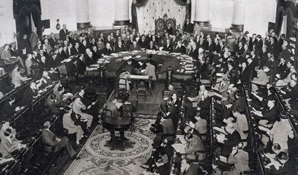Réunion de la SDN ou de la Société des Nations le 10/06/1929 au palais du Sénat à Madrid, Espagne