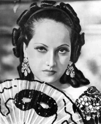 Merle Oberon, actrice de cinéma britannique, 1934-1935