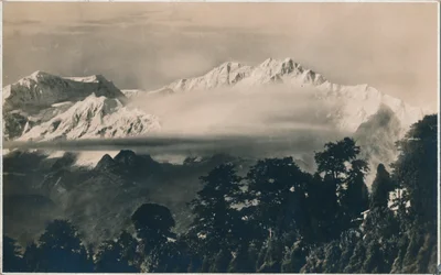 Puissant Kinchinjunga, vers 1940