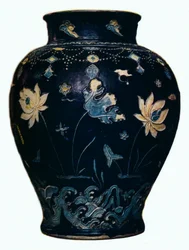 Dynastie Ming, vase Fahua, 15e siècle