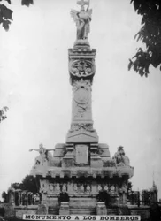 Monument aux pompiers, 1897, années 1920
