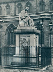 Monument à Johnson, 1907