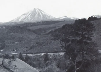 Mont Ngauruhoe, fin XIXe-début XXe siècle