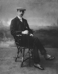 M. J. Reid Walker, 1911