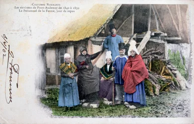 Costume traditionnel de Pont Audemer, Normandie, 1902