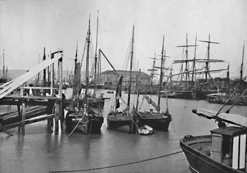 Newhaven - Dans le port, 1895