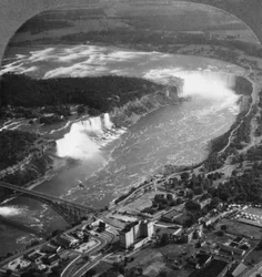 Chutes du Niagara, USA, vers 1900