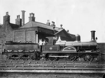 Locomotive à vapeur North Staffordshire Railway No 14 et son tender