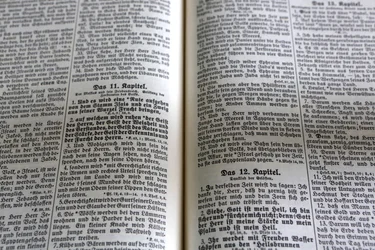 Obersteinbach, Bas-Rhin, France, le 29/5/2014 - Bible. Temple luthérien.