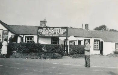 Vieille forge et salle de mariage, Gretna Green, Écosse, années 1940