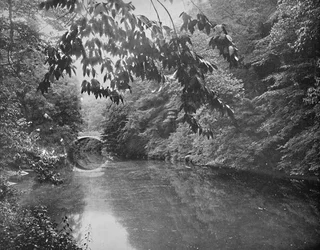 Sur Wissahickon Creek, Fairmount Park, Philadelphie, vers 1897