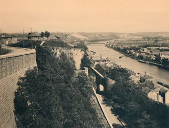 Panorama de la Meuse vu de la route Merveilleuse, c1900