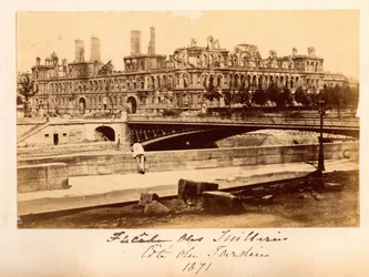 Commune de Paris (1871) : vue du pont d