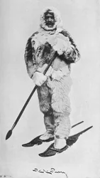 Peary en tenue arctique, 1910