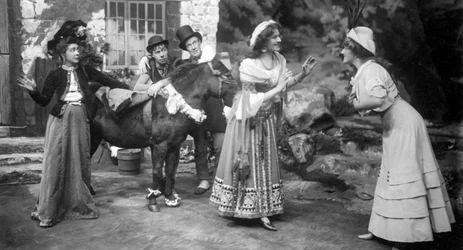 Représentation de The Gay Gordons, vers 1907
