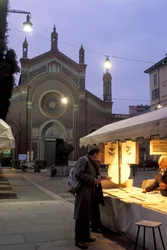 Piazza del Carmine de nuit, Milan, Lombardie, Italie
