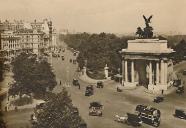 Piccadilly et la Quadrige de Constitution Hill, vers 1935