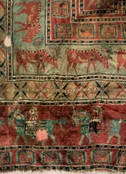 Détail de tapis à poils : Daims et cavaliers, 5e-4e siècle av. J.-C.