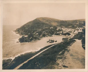 Polperro depuis le sentier de la falaise de Talland, 1927