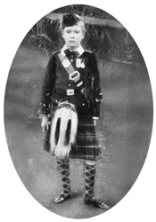 Le Prince Albert en costume écossais, Sandringham, Norfolk, 1909