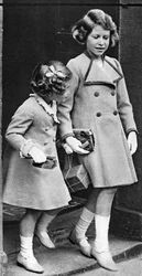 Princesse Elizabeth et sa sœur, vers 1936