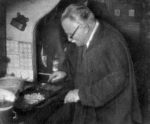 Prosper Montagné, chef et auteur français, 1932