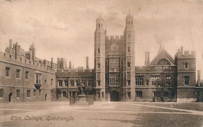Quadrangle, Eton College, Berkshire, vers 1905