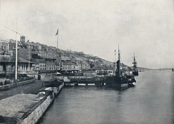 Queenstown - Vue le long du rivage, 1895