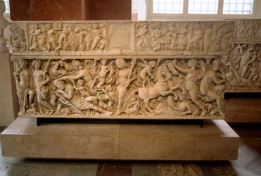 Sarcophage romain avec la légende de Séléné et Endymion, 230-235 après J.-C.