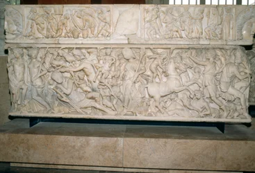 Sarcophage romain avec la légende de Séléné et Endymion, 230-235 après J.-C.