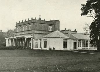 Royal Lodge, Windsor : La résidence de campagne de la famille royale, 1937