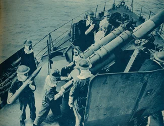 La Royal Navy rend l