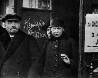 Le dirigeant bolchevique russe Vladimir Lénine et son épouse, Nadejda Kroupskaïa, Russie, 1922
