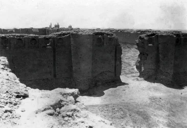 Ville de Samarra depuis la tour Malwiya, Mésopotamie, 1918