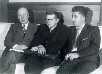 Sergueï Prokofiev, Dmitri Chostakovitch et Aram Khachaturian, compositeurs russes