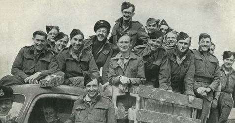 Sidi Barrani : équipes au sol de la R.A.F., vers 1942-1943, 1945