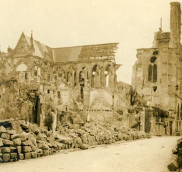 Cathédrale de Soissons, Soissons, nord de la France, vers 1914-1918