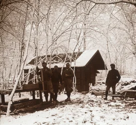 Soldats dans la neige, Forêt de la Reine, France, vers 1914-1918