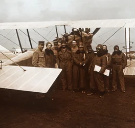Escadron à Sommesous, nord de la France, vers 1914-1918