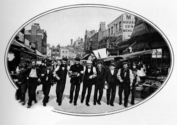 Mélodie de rue, Londres, vers 1901