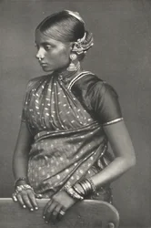 Tamulin avec bijoux, 1926